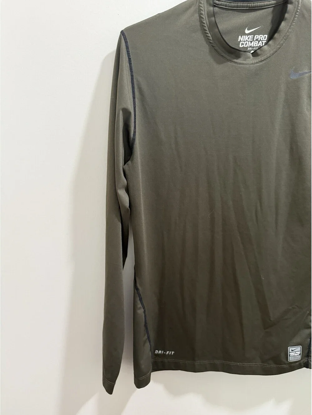 Nike Pro Combat Dri-FIT Men's Green Compression Long Sleeve Crew Neck Shirt M